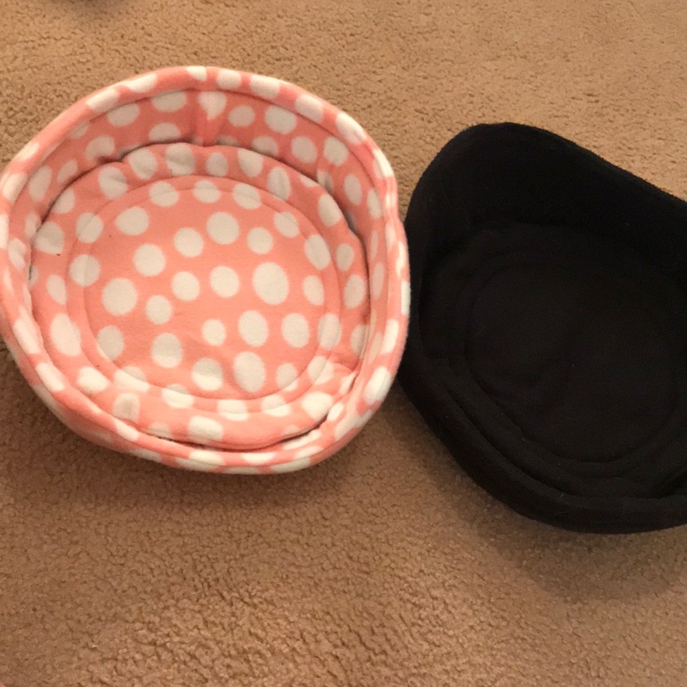 Small animal cuddle cup beds